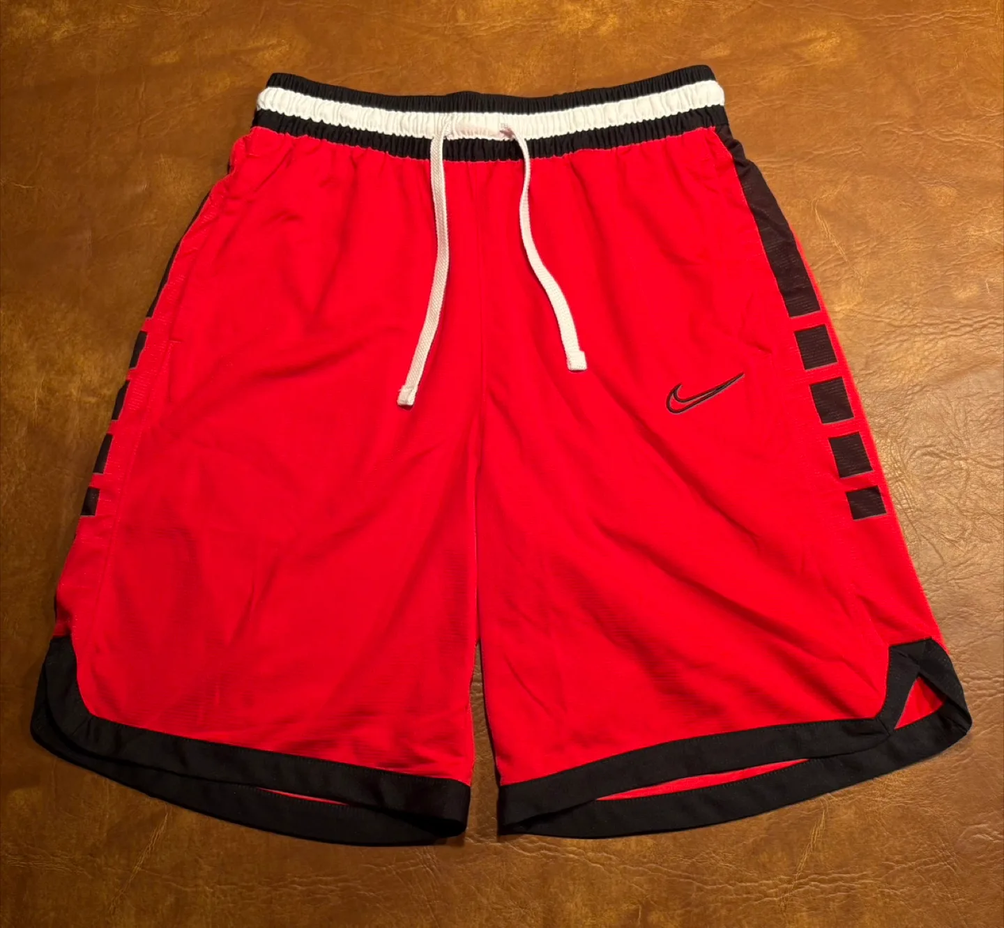 Nike Shorts thumbnail