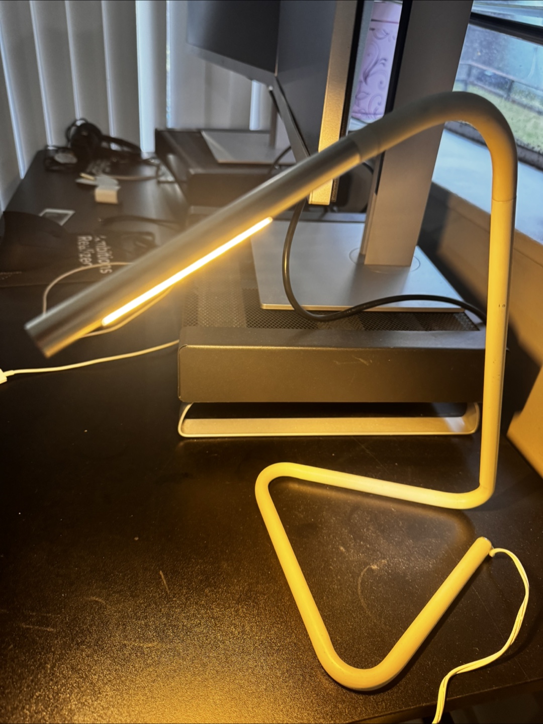 Modern White LED Desk Lamp - photo 2