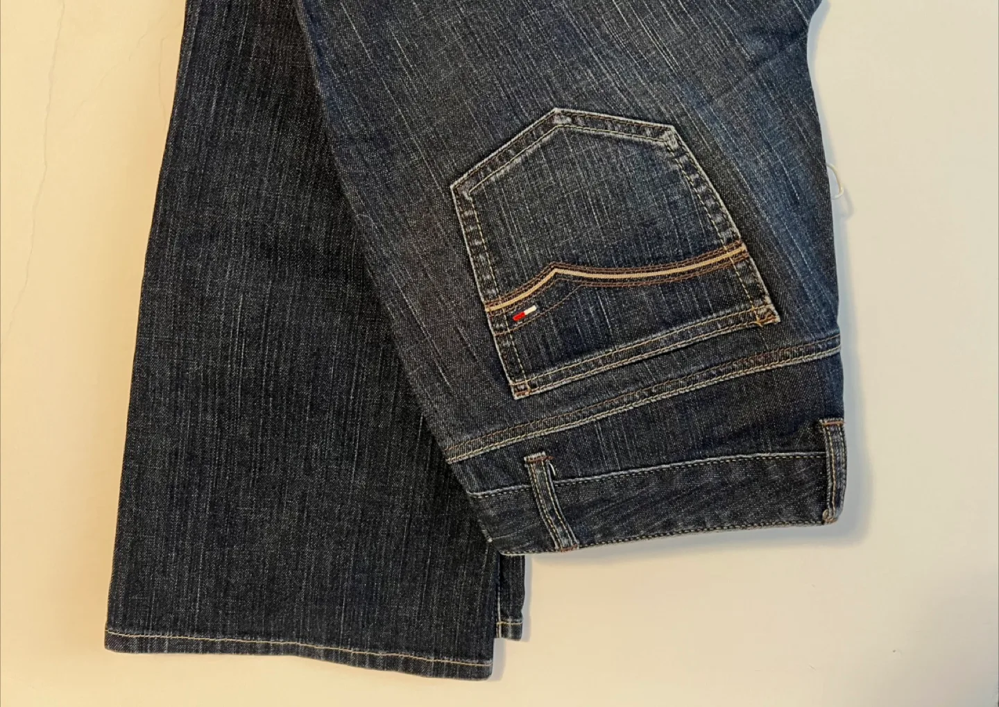 Tommy Hilfiger Classic Bootcut Jeans, Size 29 image indicator(2)
