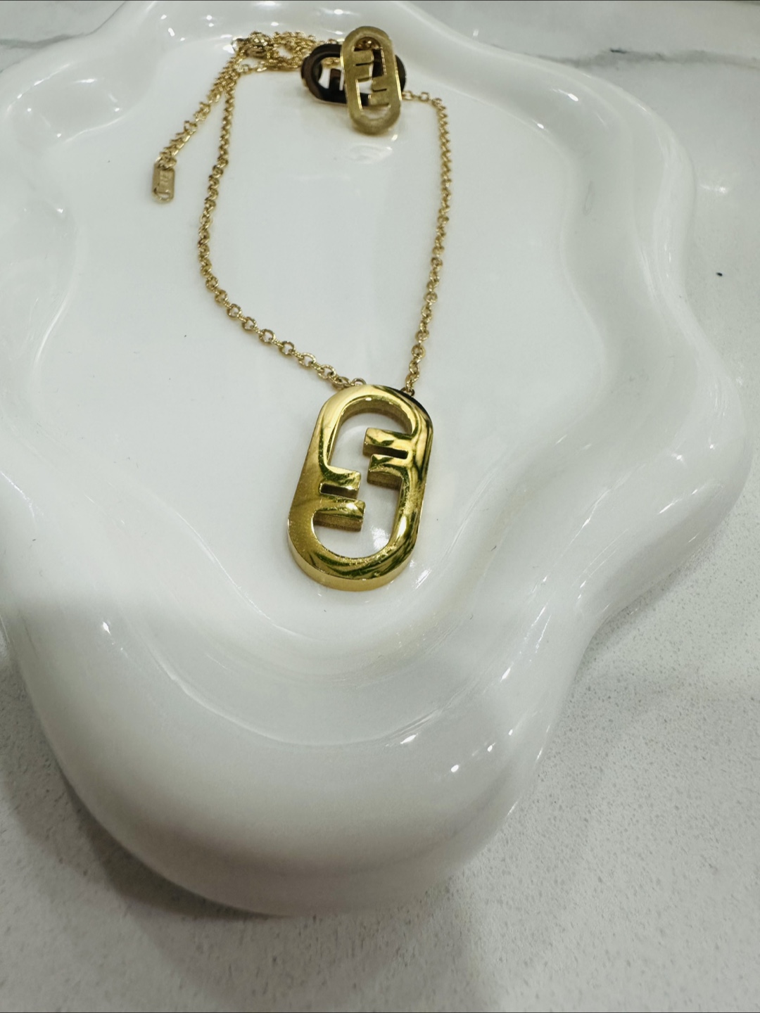 Fendi Necklace and earring - photo 2