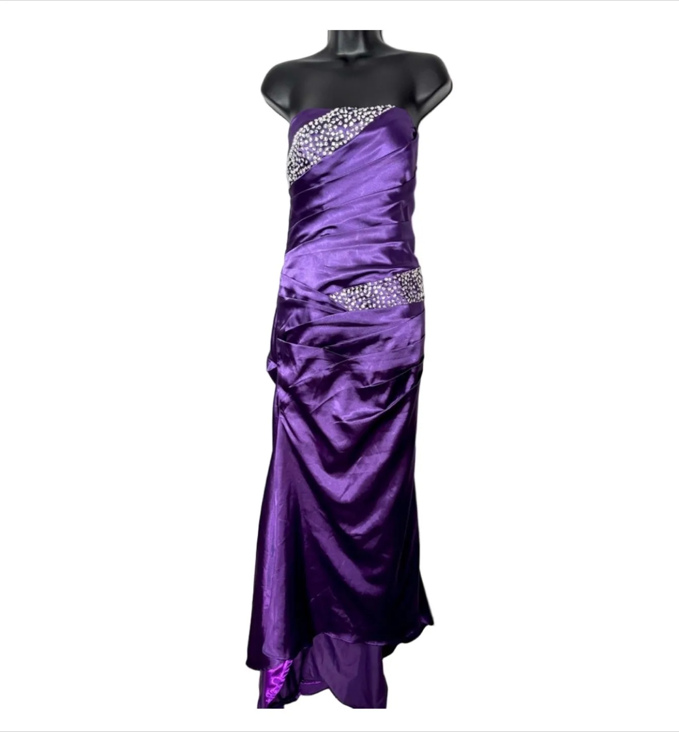 Elegant Purple Strapless Evening Gown thumbnail