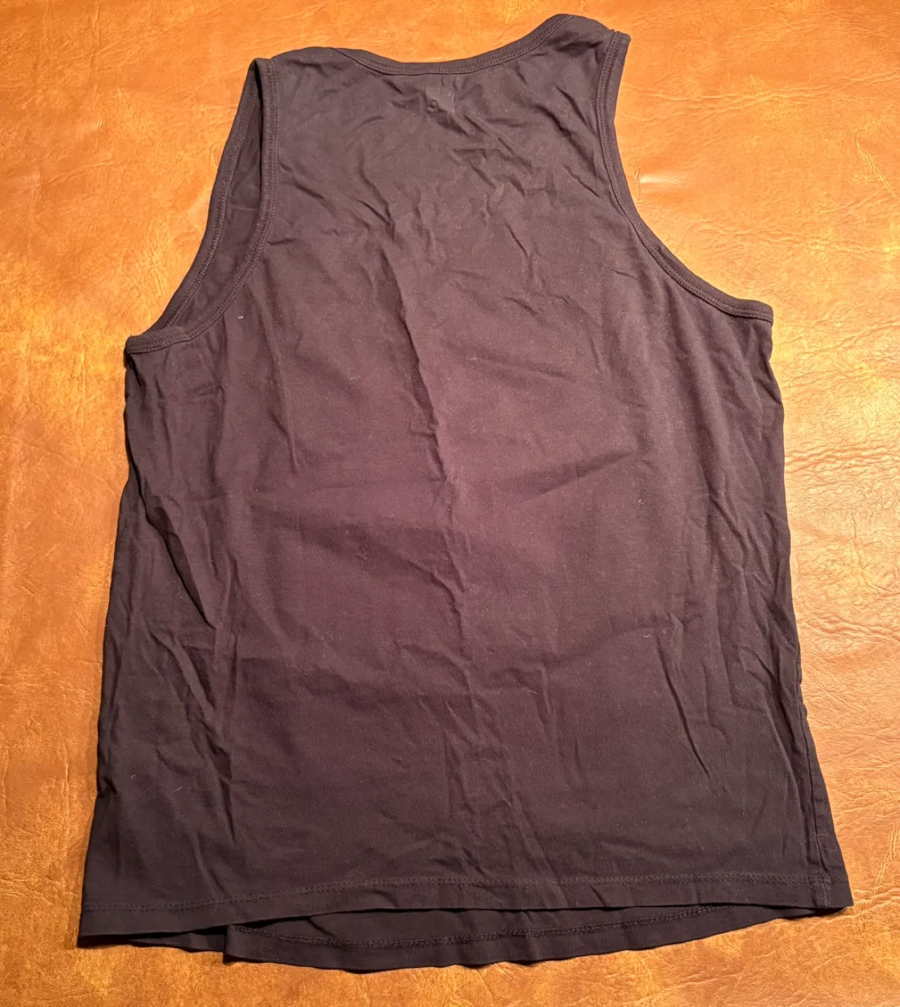 Tank Top image indicator(2)