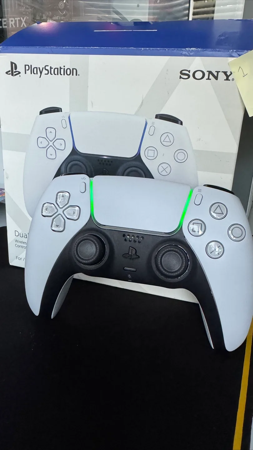 NEW PS5 DualSense Wireless Controller image indicator(2)