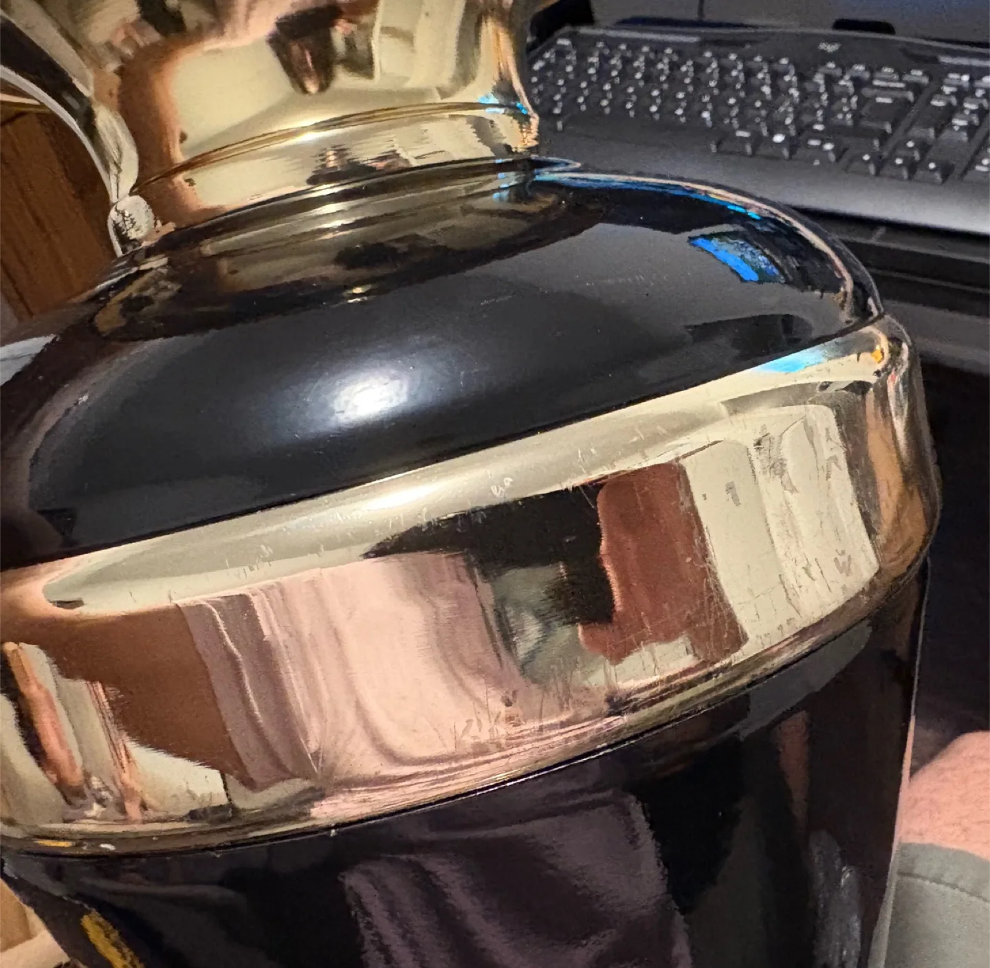 Metal Table Lamp image indicator(4)