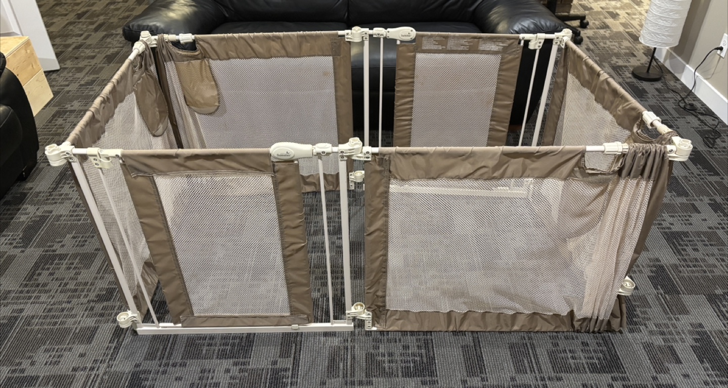 Wide Custom Baby Gates / Playpen - photo 4