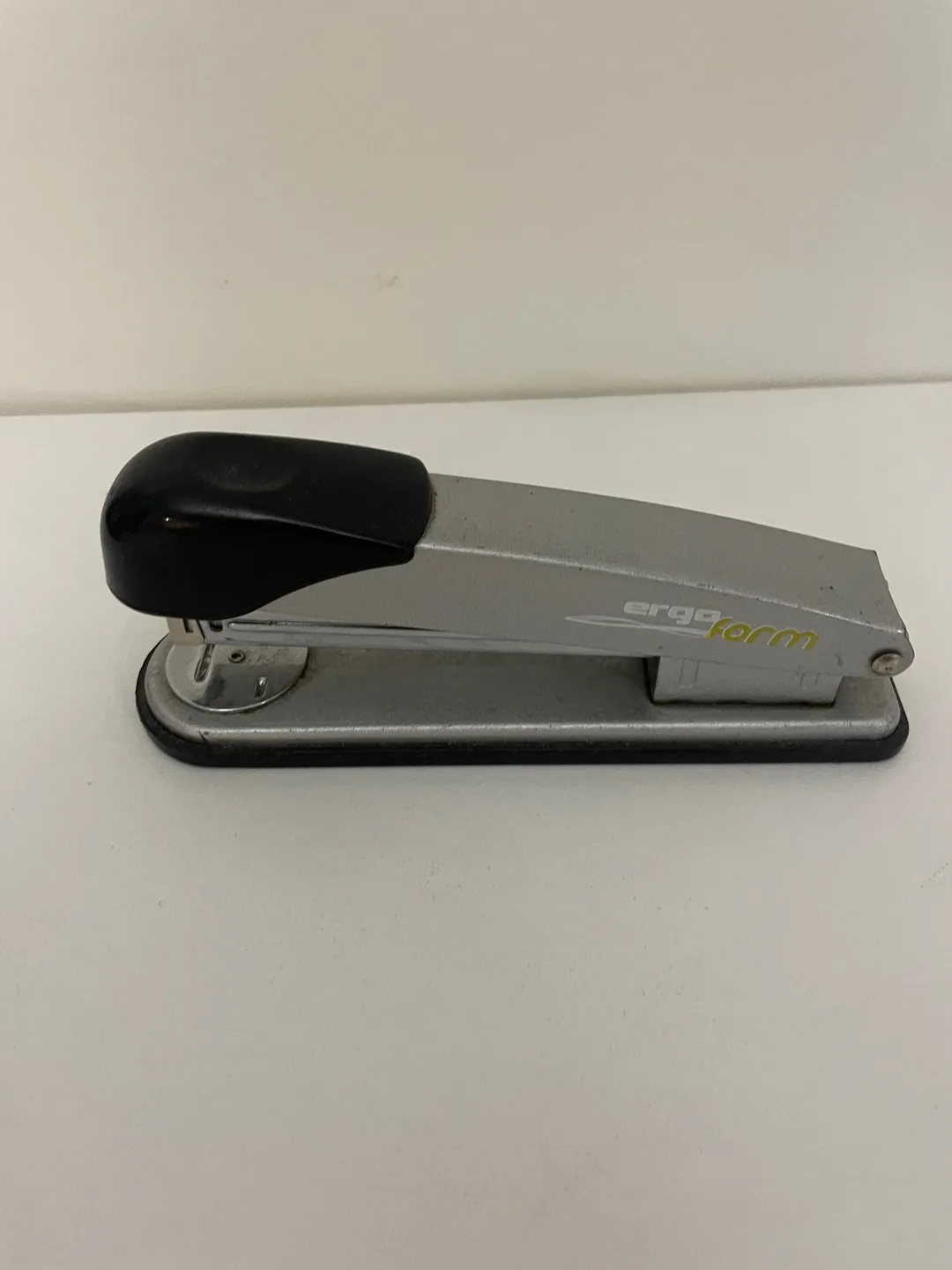 🇨🇦🍁Ergoform stapler thumbnail
