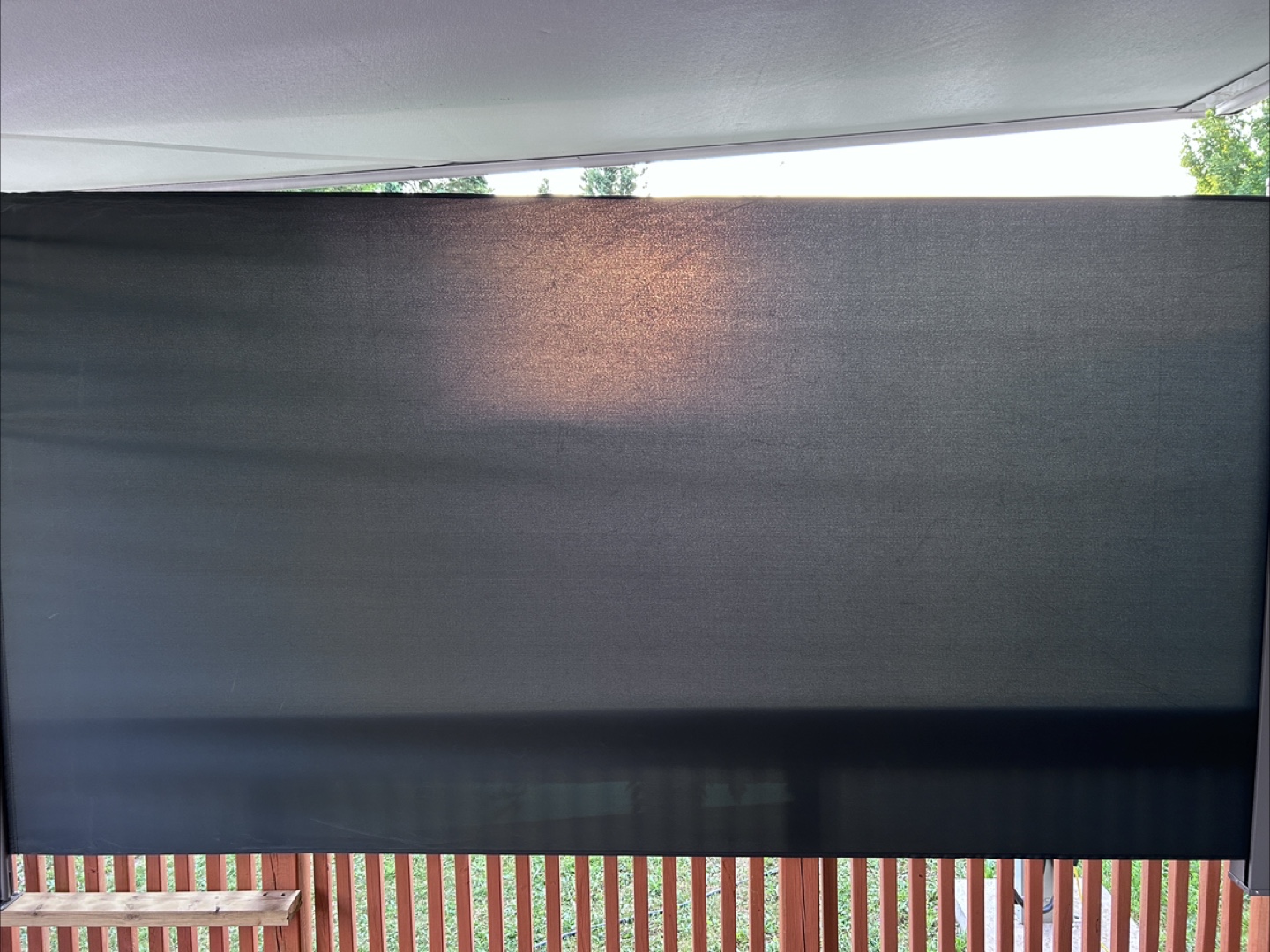 Outdoor privacy retractable screen - photo 3