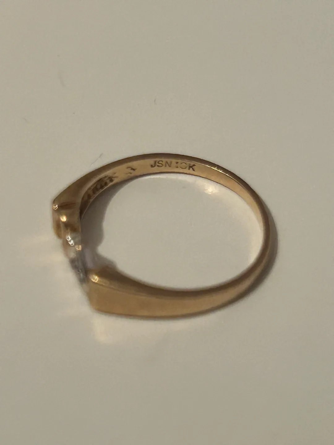 JSN 10K Gold Ring with diamonds ($632 sell price) image indicator(3)