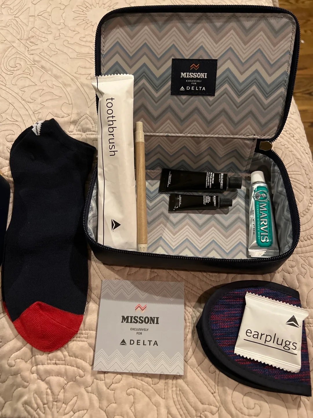 Two Missoni Delta Travel Kit - New thumbnail