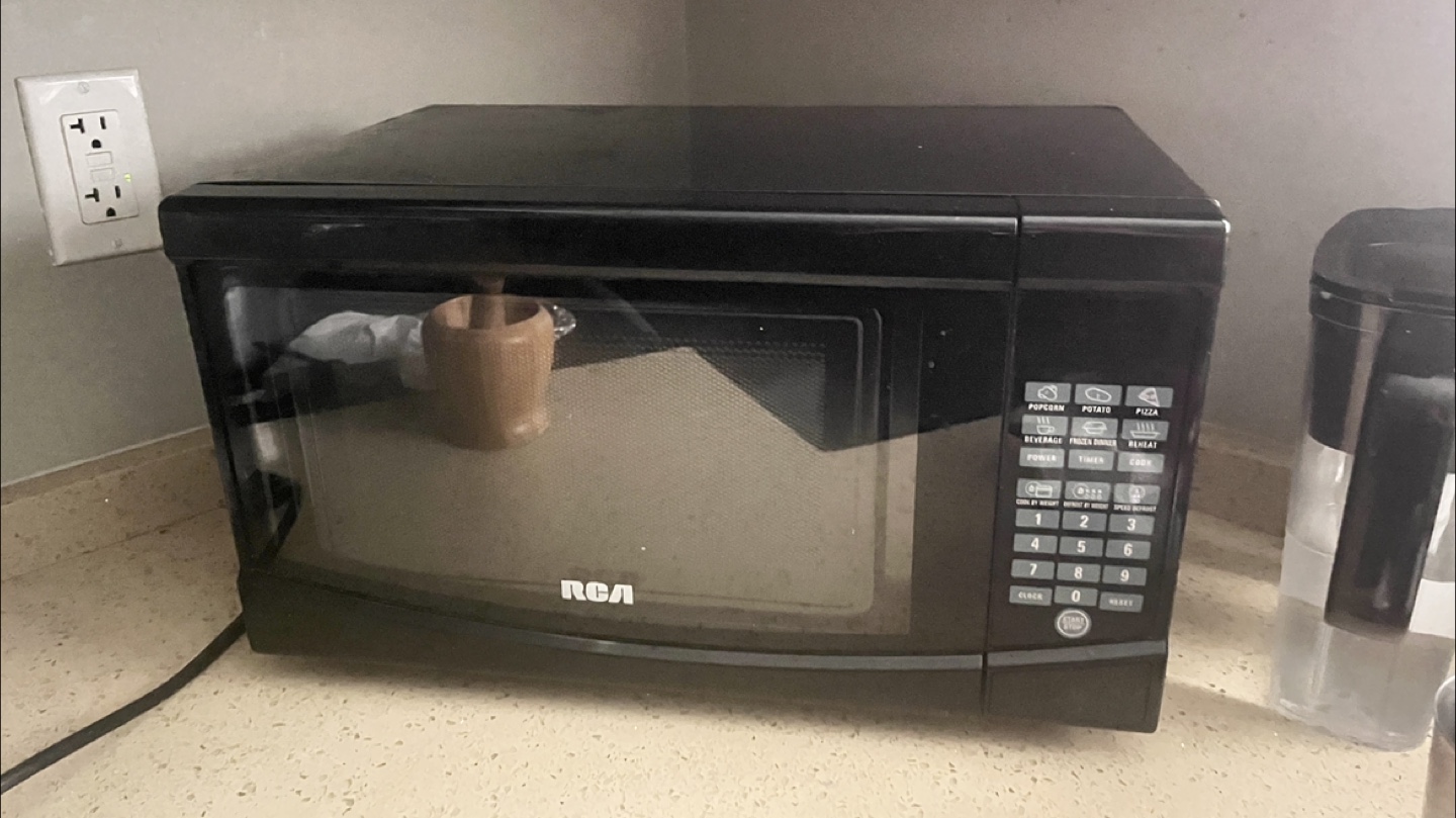 RCA Microwave - Black - photo 2