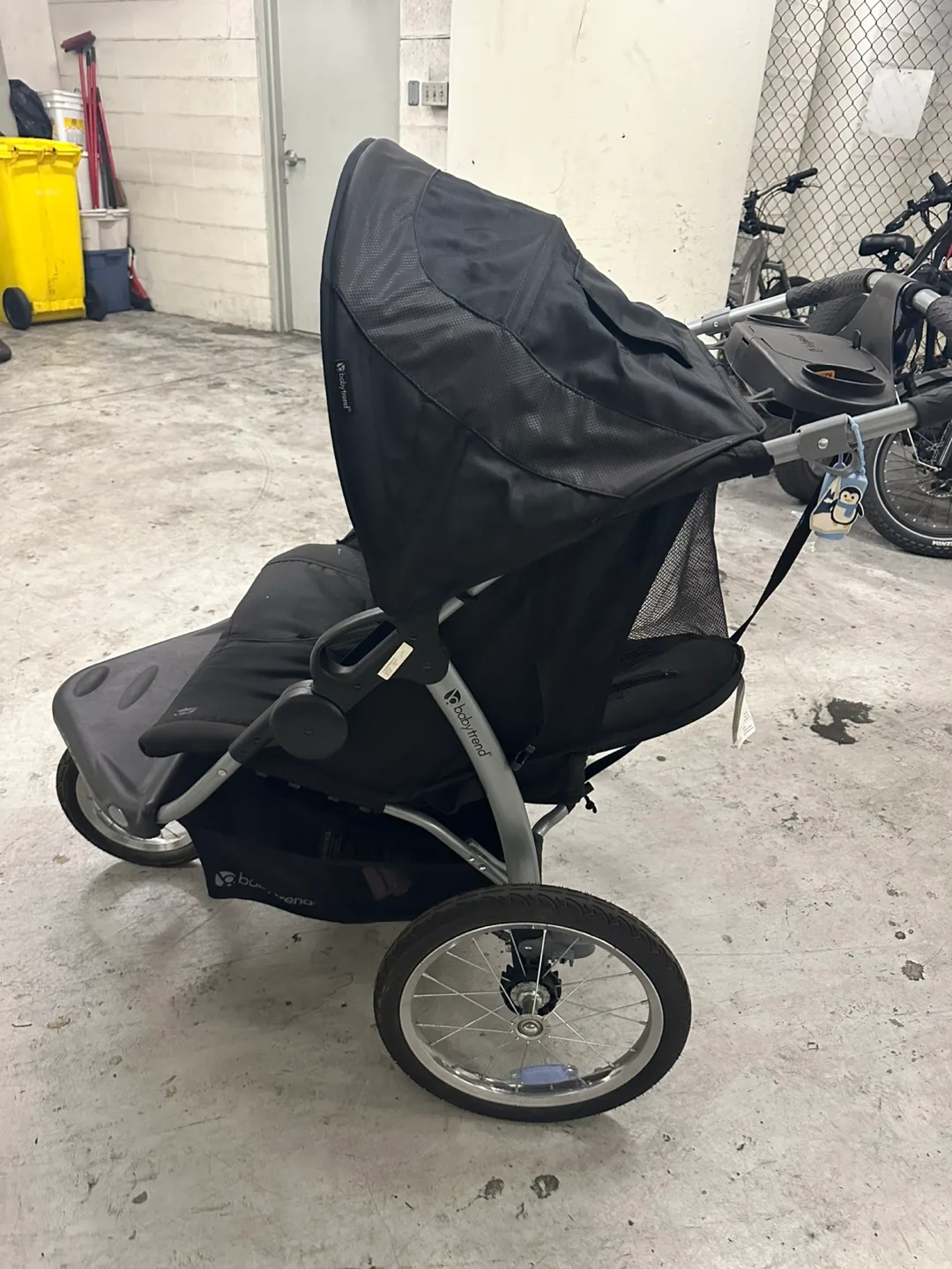 Baby Trend Double Jogger Stroller - Black image indicator(3)