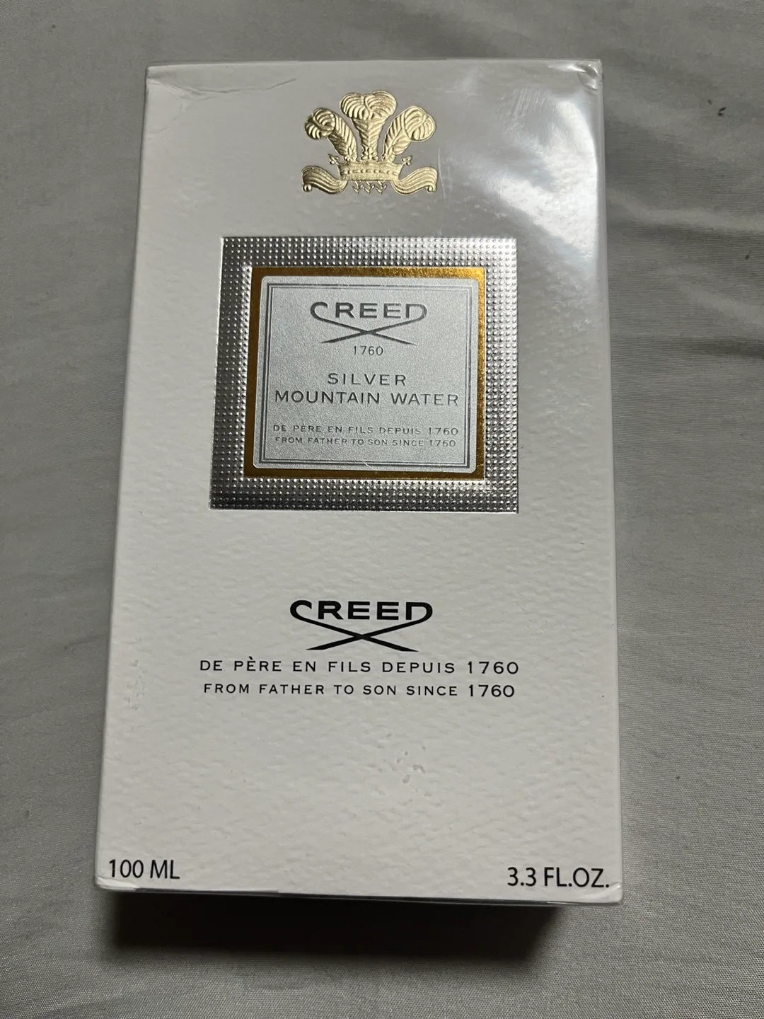 Creed Silver Mountain Water read description image indicator(2)