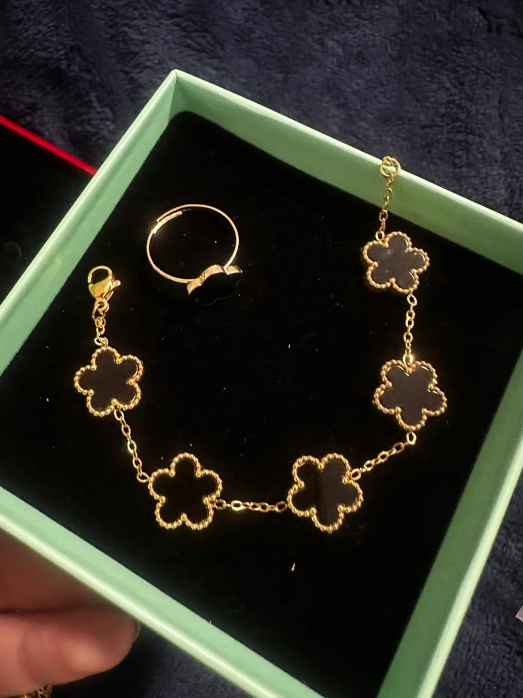Van Cleef & Arpels Alhambra Bracelet & Ring Set thumbnail