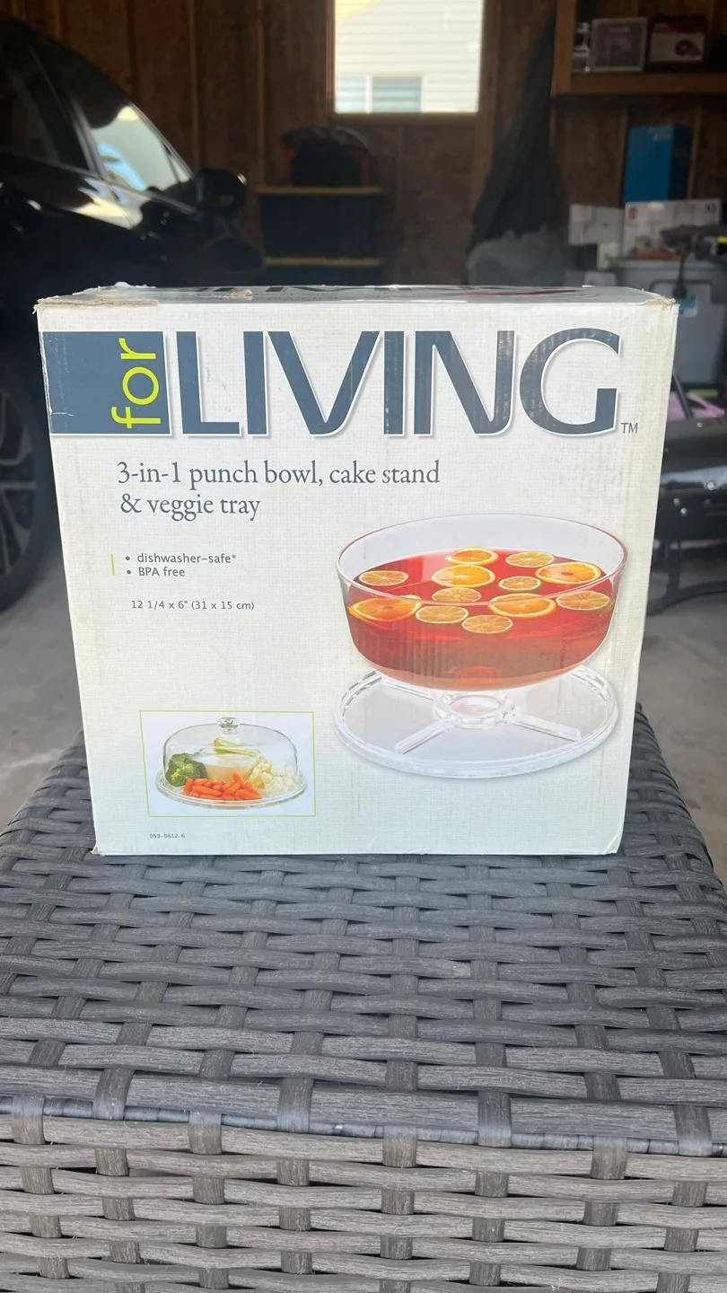 Cake Stand, Punch Bowl, Veggie Tray 3-in-1 thumbnail