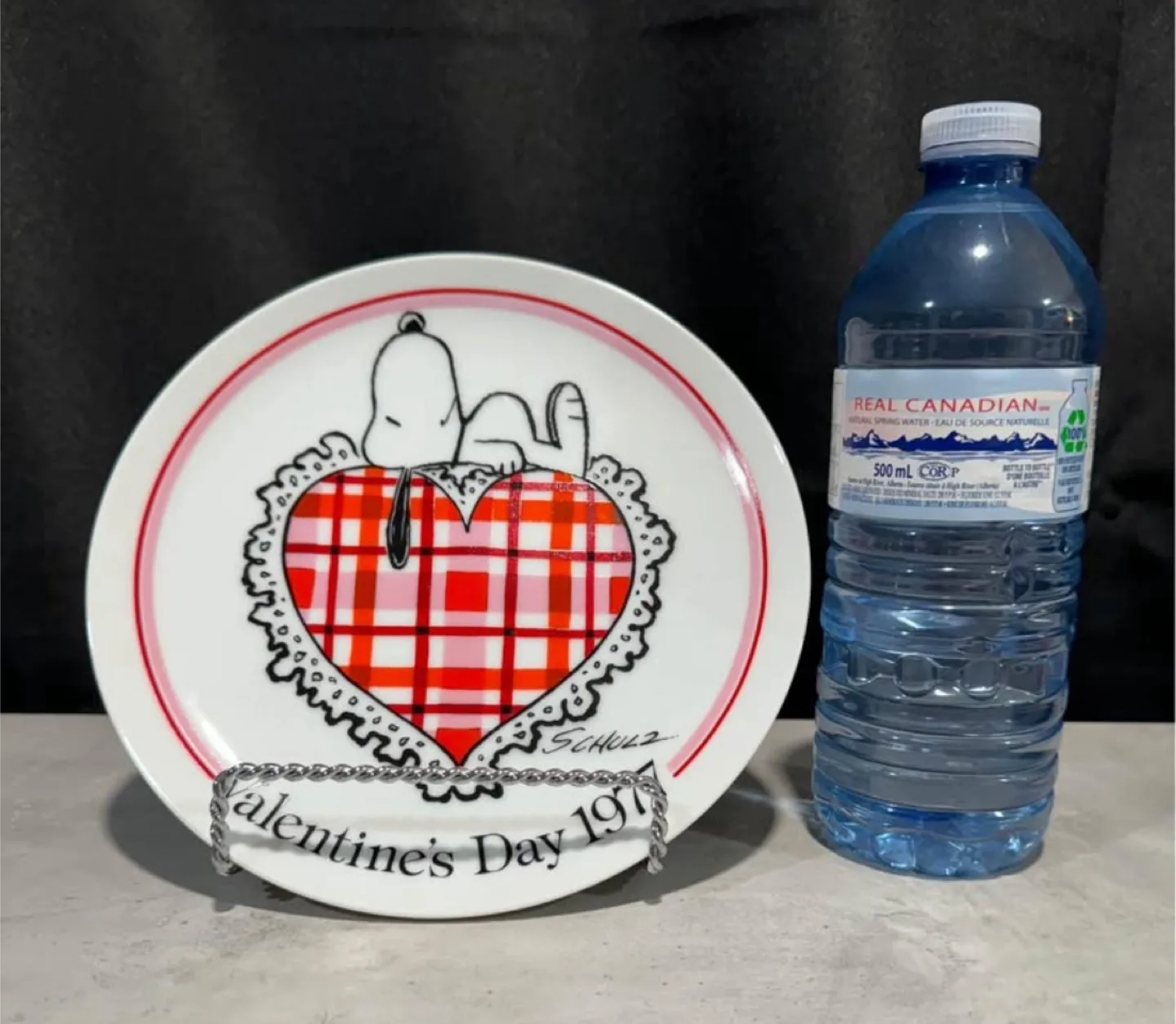 Vintage Snoopy Valentine's Day Plate - 1977 Edition thumbnail