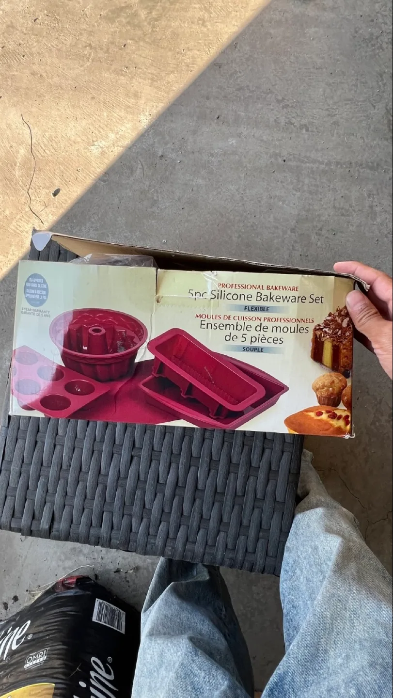 5pc Silicone Bakeware Set thumbnail