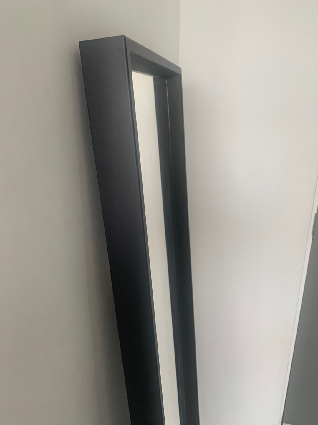 IKEA NISSEDAL Black Mirror - 15 3/4x59 - photo 5