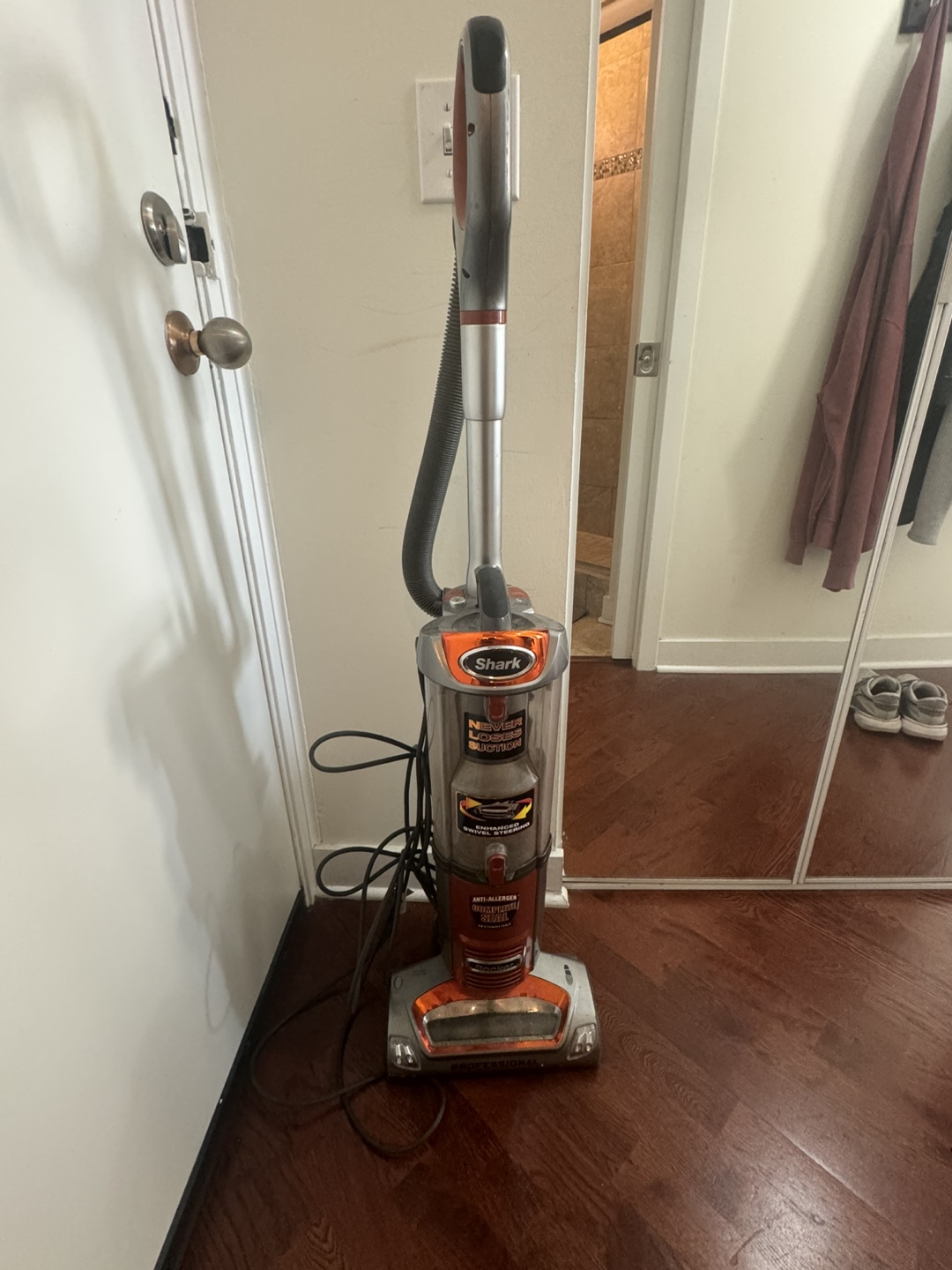 Shark Navigator Swivel Vacuum Cleaner