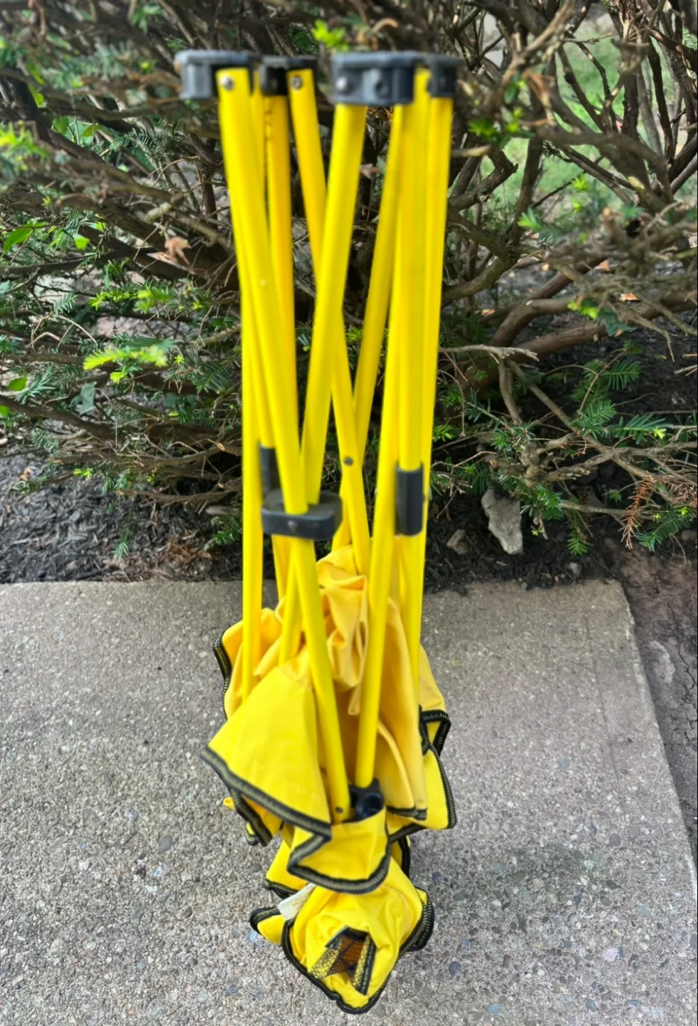 Portable Lightweight Folding Outdoor Chair — Yellow, Never Used image indicator(6)