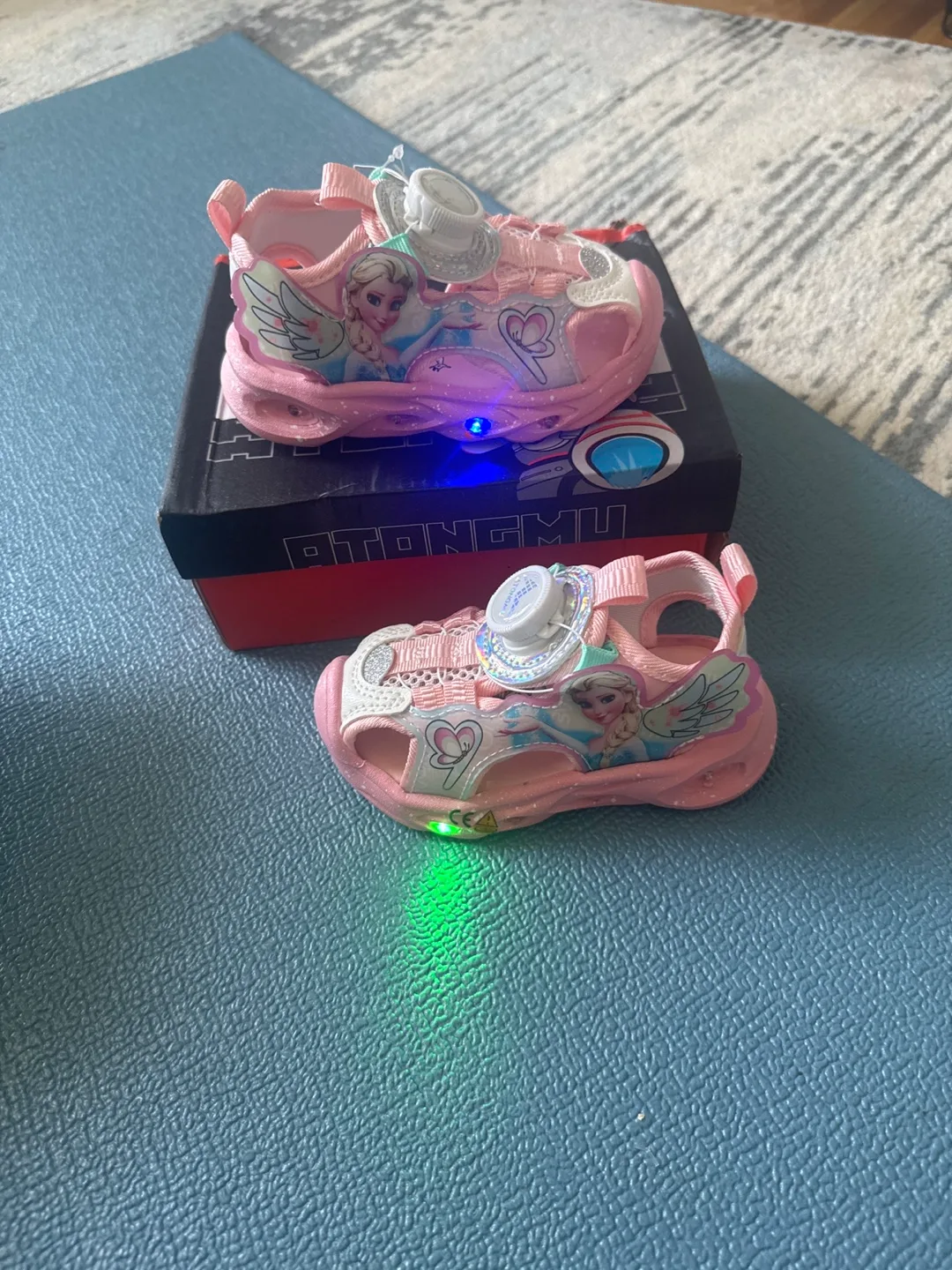 Disney Frozen Light-Up Sandals - Size 22 thumbnail
