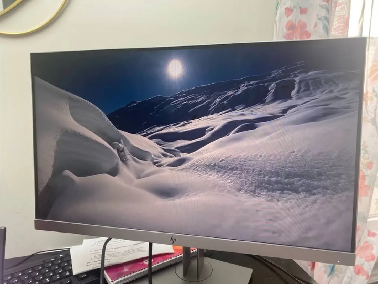 · HP EliteDisplay E233- LED Monitor - 23' RRP $471 thumbnail