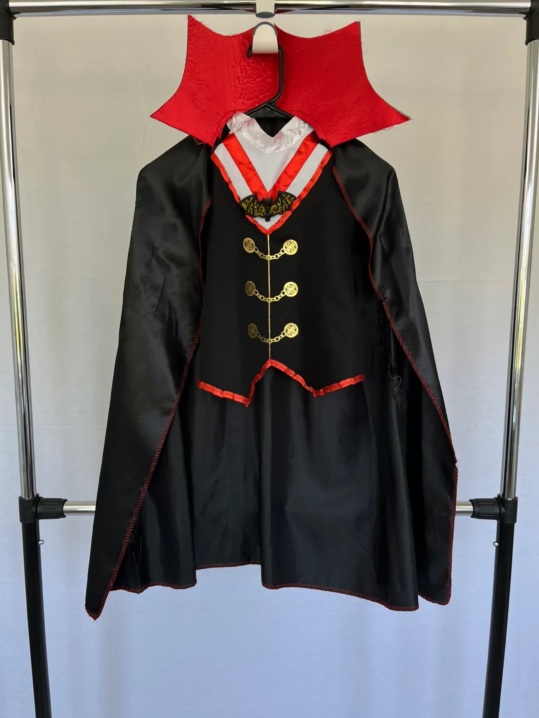 Kids Vampire Costume thumbnail