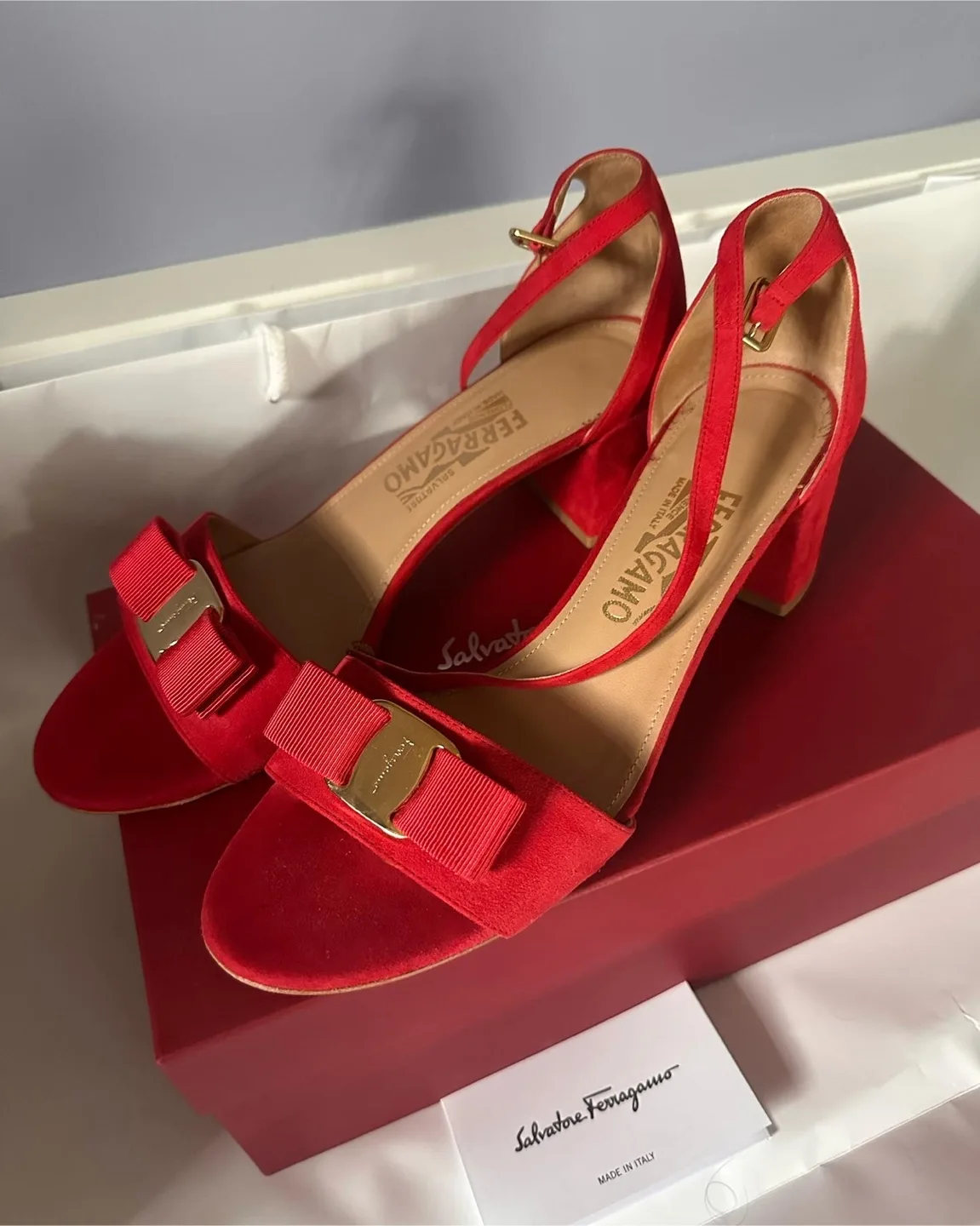 Salvatore Ferragamo Red Suede shoes size 38.5 (8-8.5) image indicator(2)