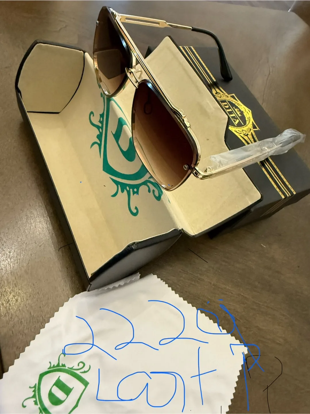 Dita Sunglasses image indicator(2)