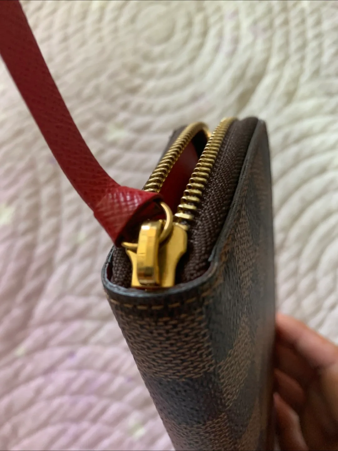Louis Vuitton Damier Ebene Zippy Wallet thumbnail