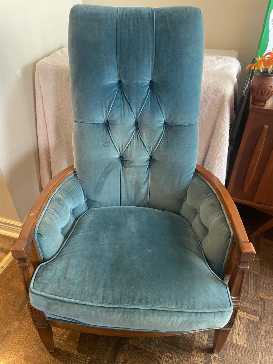 Vintage High Back Velvet Reading Chair thumbnail