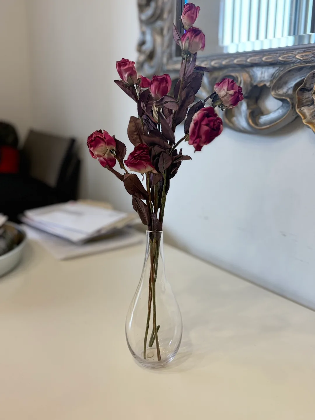 Artificial Rose Arrangement in Vase image indicator(4)