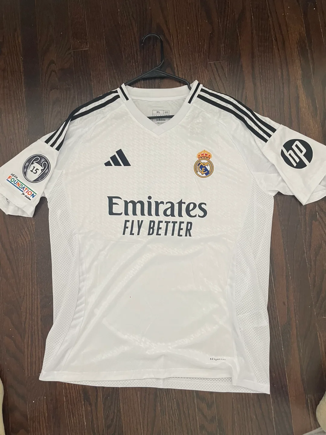 Real Madrid 24/25 soccer jersey thumbnail