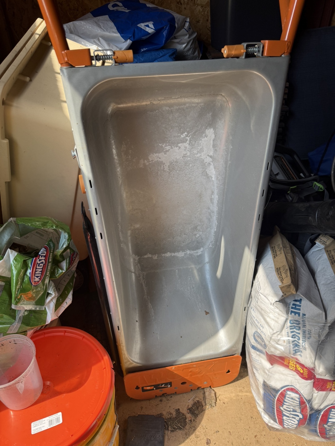 Worx WG050 Wheelbarrow Cart - photo 2