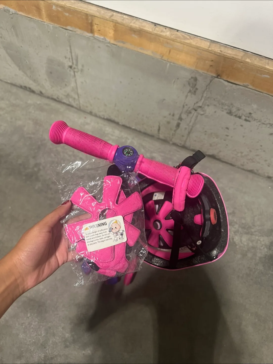 Kids Scooter /Helment image indicator(6)