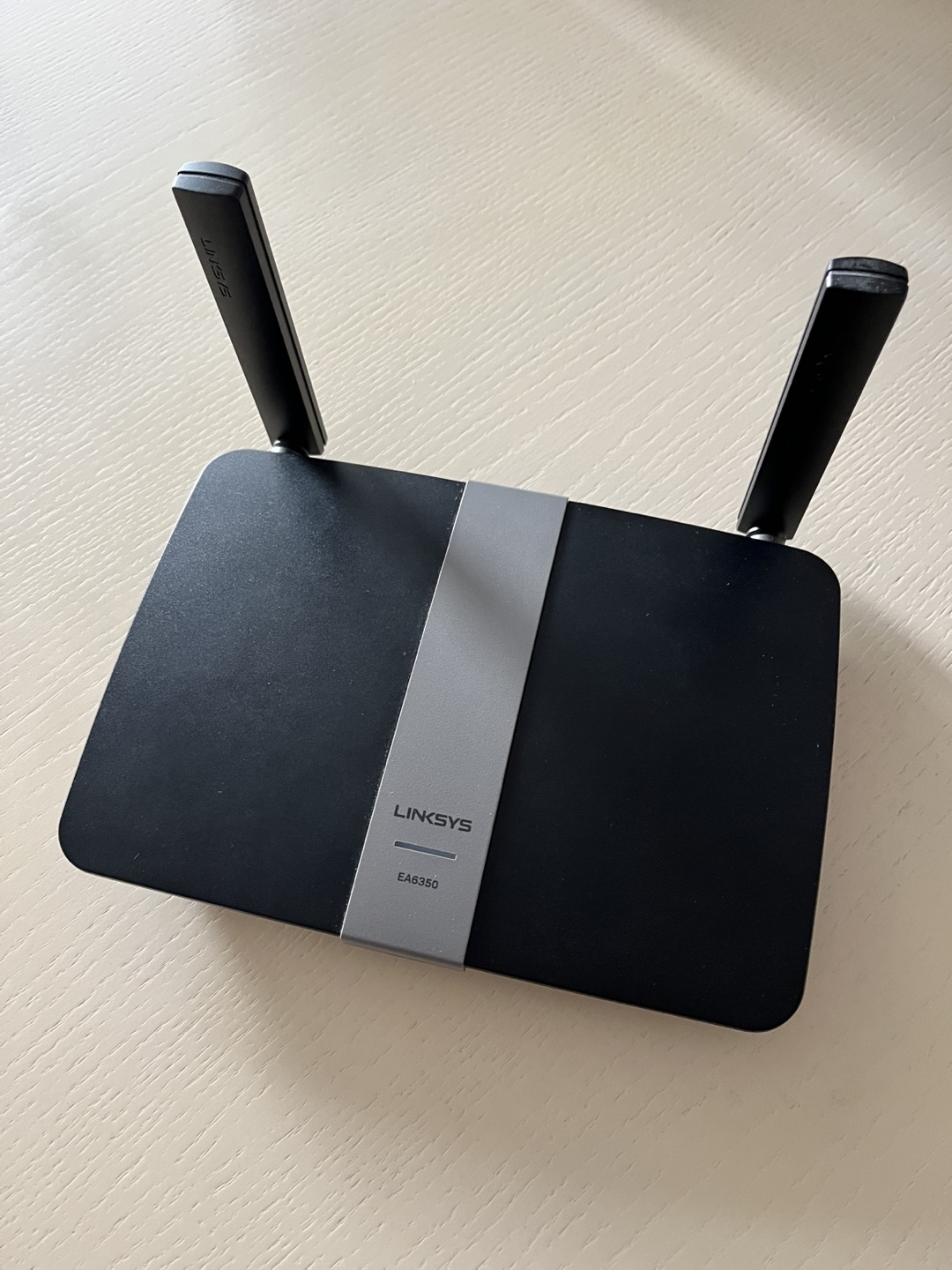 Linksys AC1200+ Dual Band Smart Wi-Fi Router - photo 3