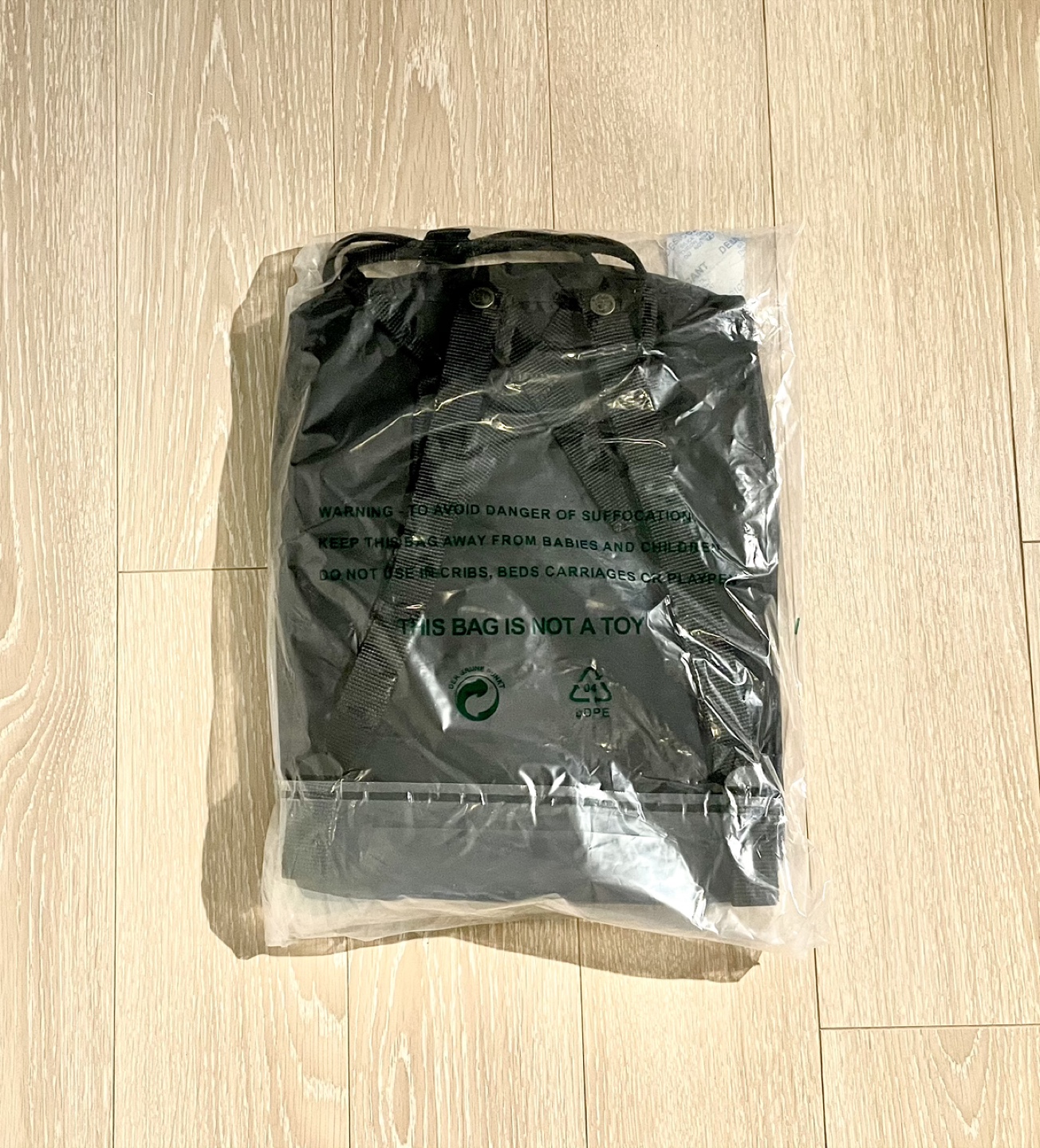 Fjallraven Kanken Backpack, Black (New + Receipt) - photo 4
