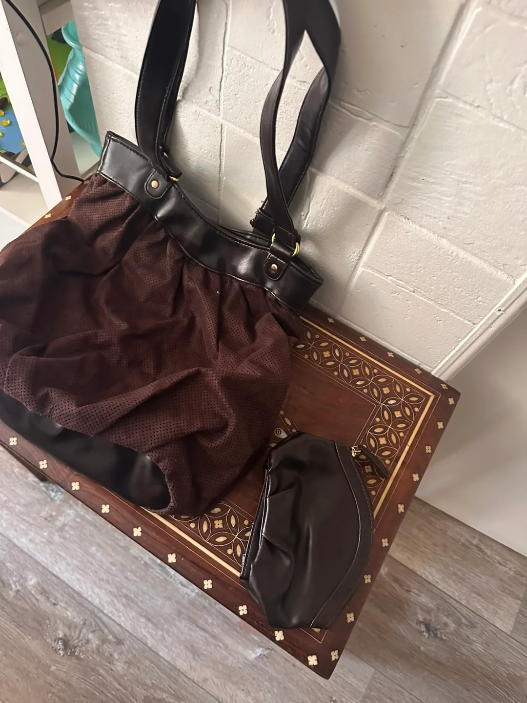 Brown purse with matching wallet thumbnail