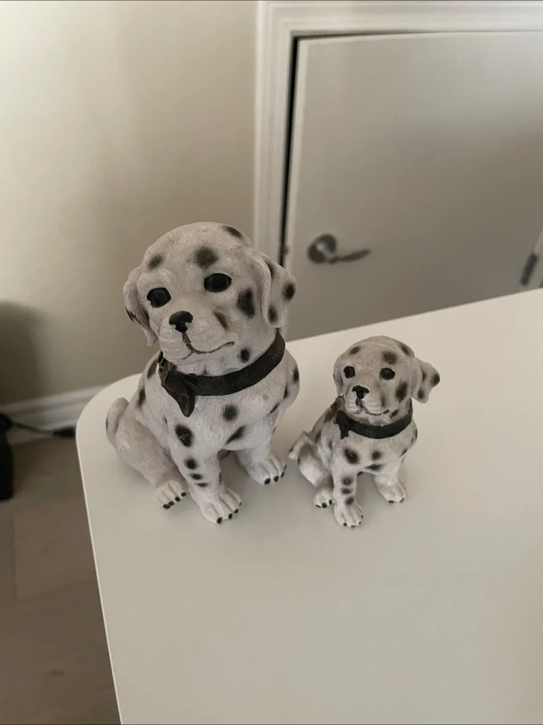 Dalmatian Dog Figurines - Cute Home Decor 🍁🇨🇦 thumbnail