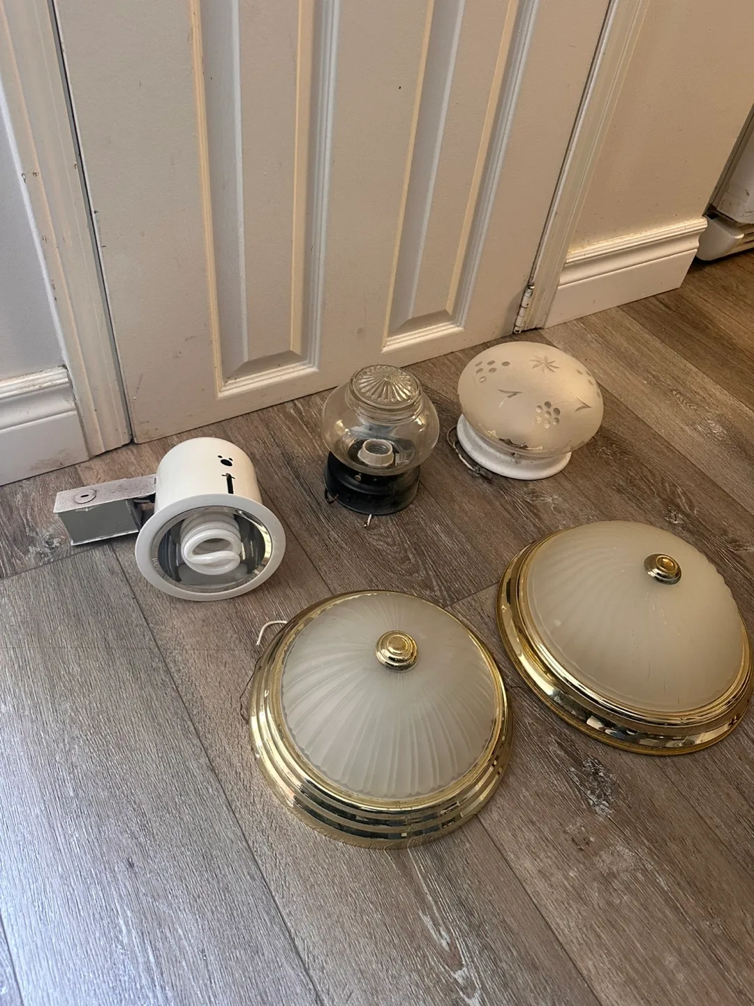 5 Ceiling Light Fixtures - Variety image indicator(3)