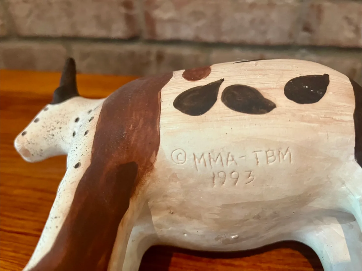 Metropolitan Museum of Art Acoma Pueblo Pottery Cow Effigy image indicator(8)