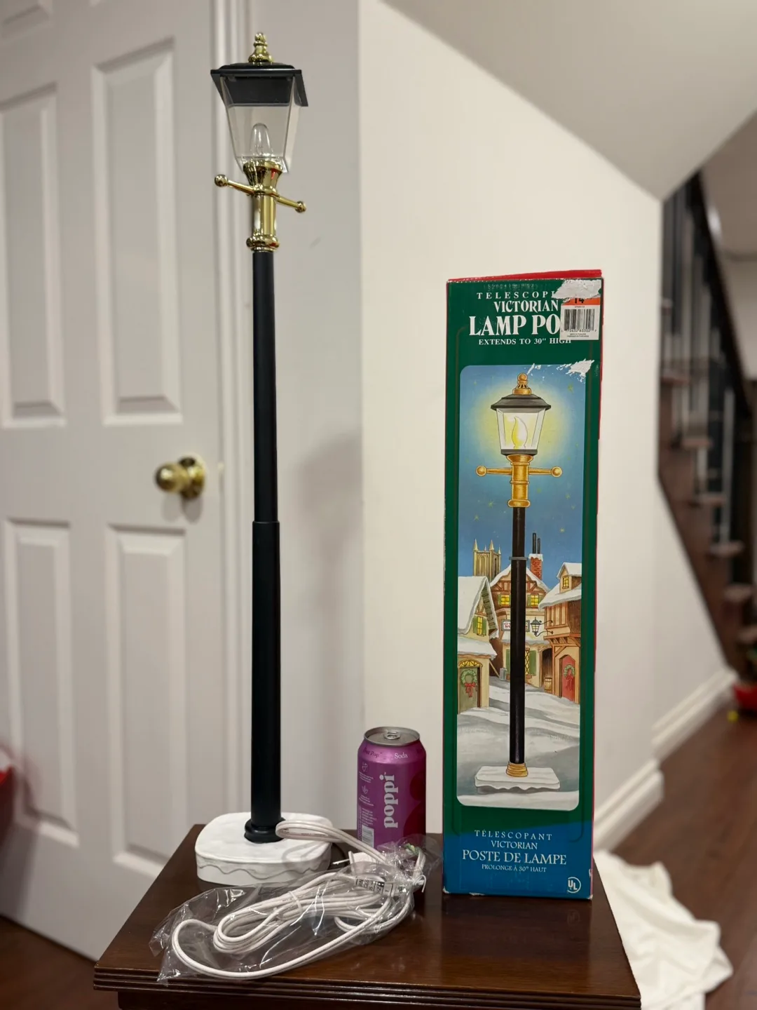Santa's Best Victorian Lamp Post - Extends to 30" thumbnail