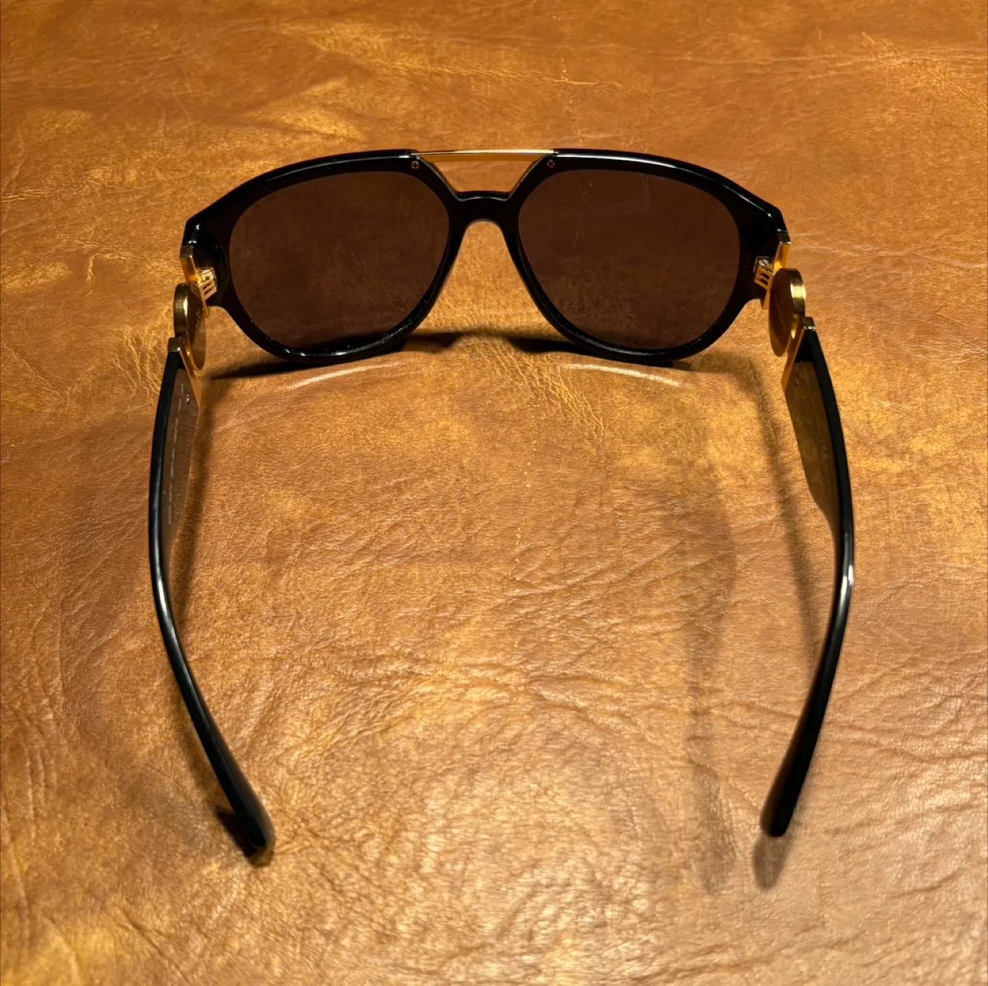 Versace Glasses image indicator(3)