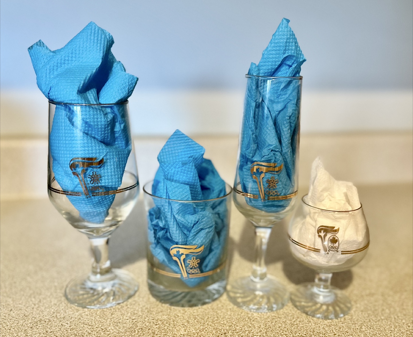 Calgary 1988 Olympics Glasses Set