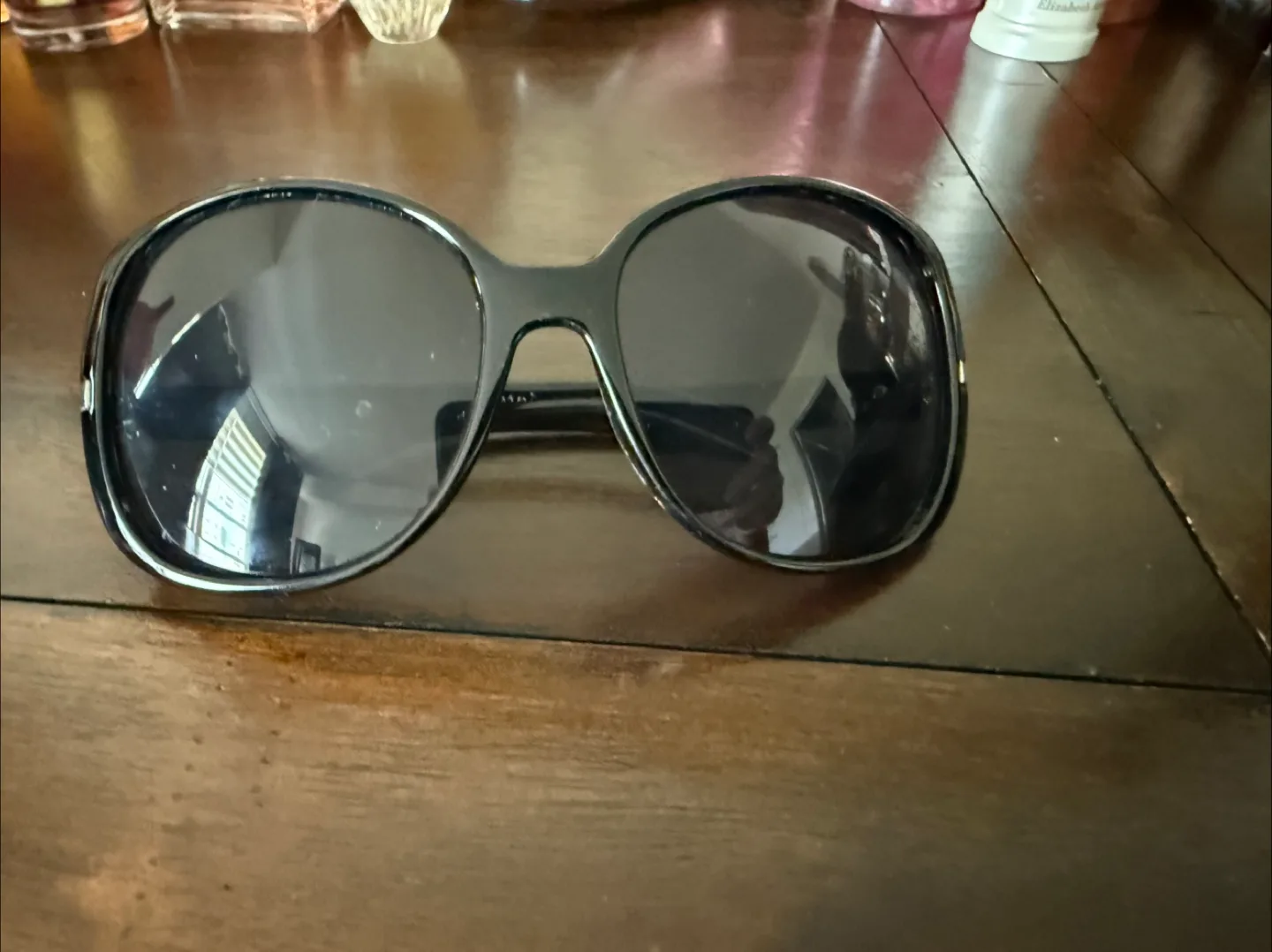 Sunglasses image indicator(6)