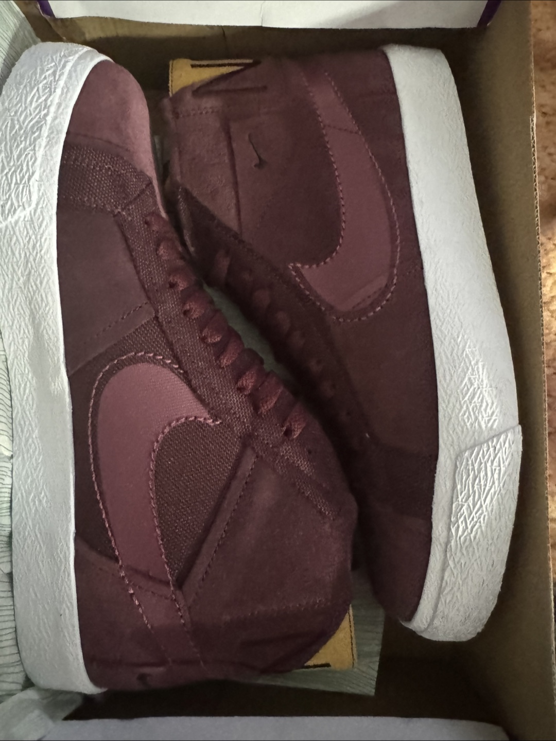 Nike SB Zoom Blazer Mid PRM Night Maroon, Men's 8.5 - photo 3