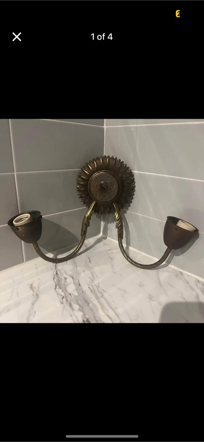 Vintage Thomas Industries Wall Light Fixture thumbnail