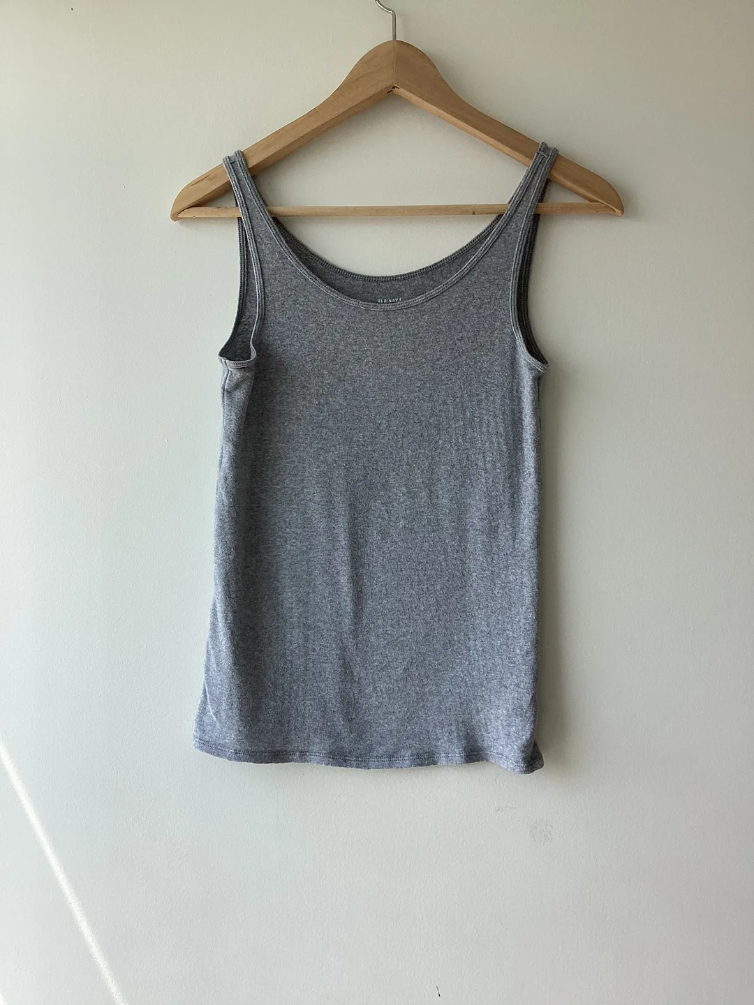 ✨Tank Top Bundle✨($5 Everything!) image indicator(5)