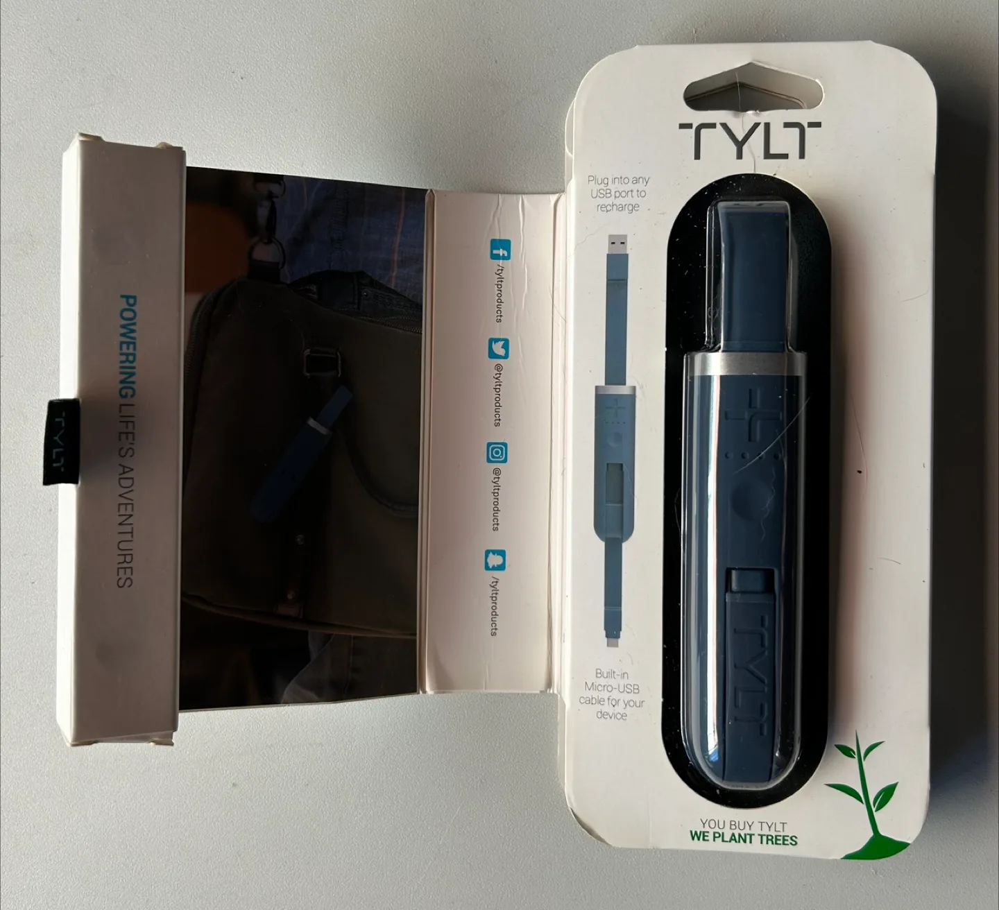 TYLT Flipstick 3350 mAh Battery Charger - New thumbnail