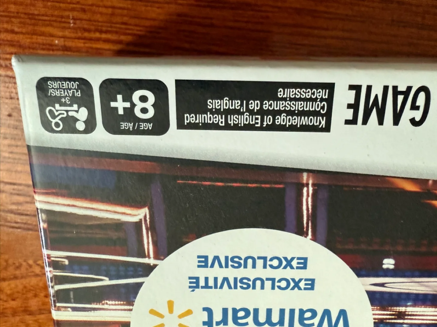 Family Feud Canada Board Game image indicator(2)