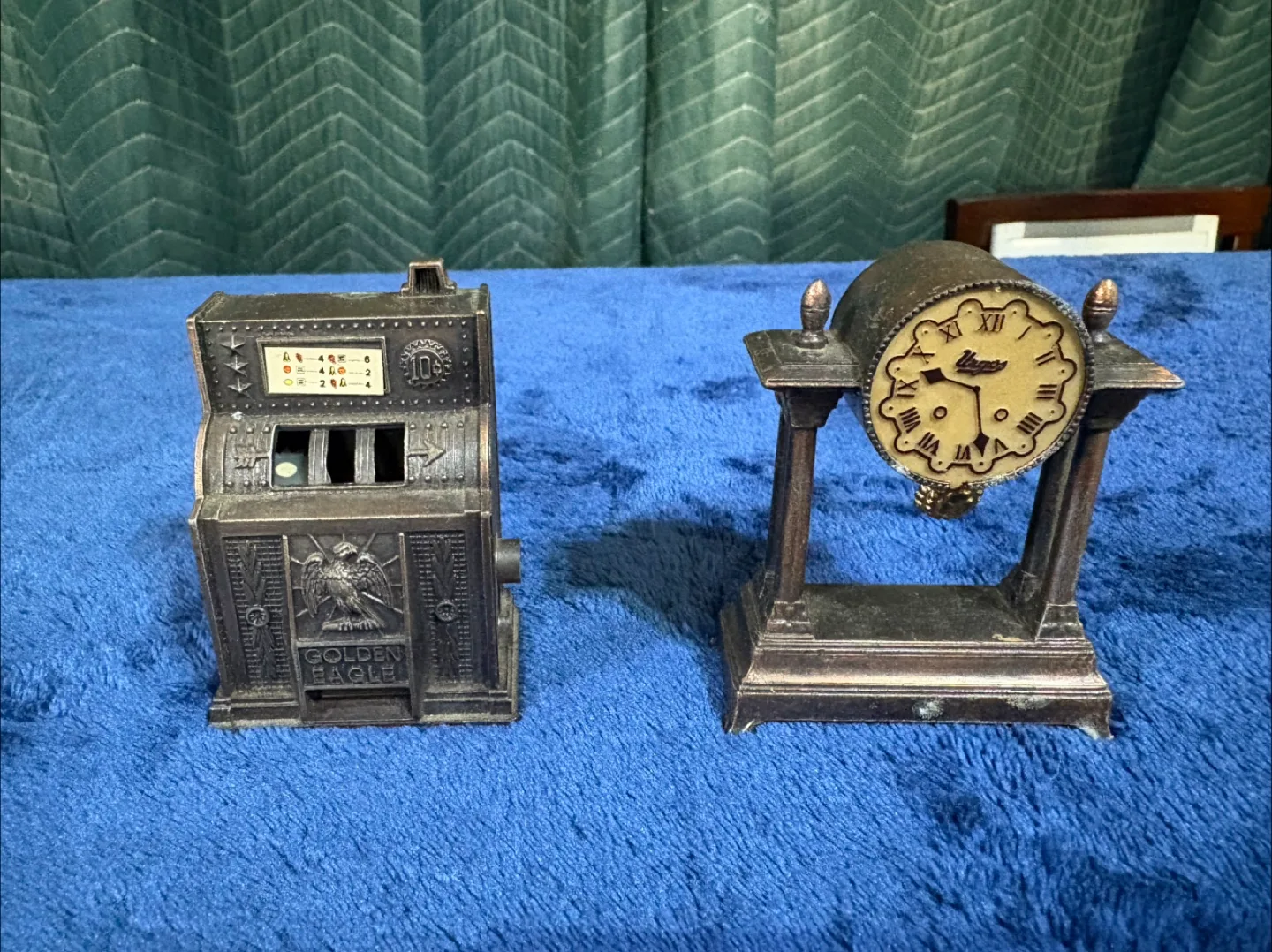 Diecast Pencil Sharpeners, Slot machine & Ingraham Clock thumbnail